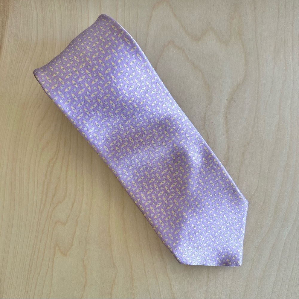 Brioni Italian light lavender print tie